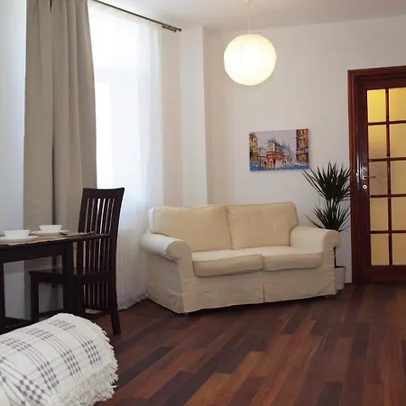 Sweet Dreams Cismigiu Gardens