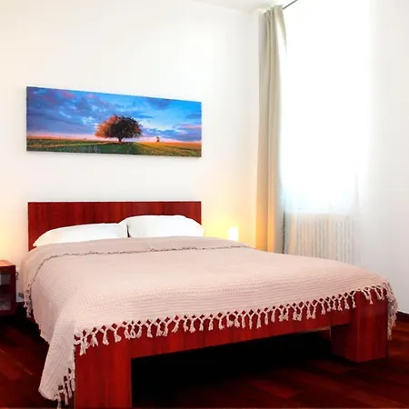 Sweet Dreams Cismigiu Gardens Apartament *