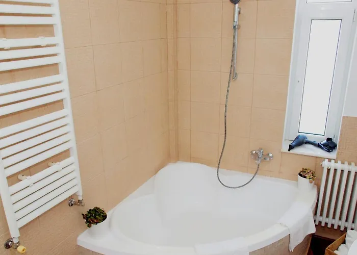 Sweet Dreams Cismigiu Gardens *